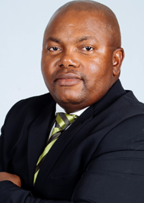 Mzomhle Wiseman Tshaka - Commercial Lawyer, Commercial Litigation, Business Rescue, Liquidation Lawyer, Corporate Governance Lawyers